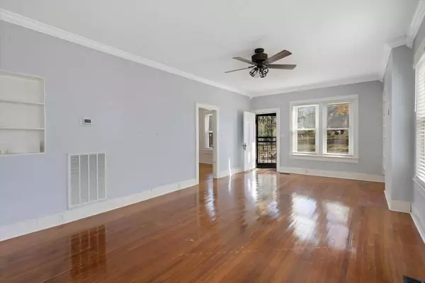 South Pittsburg, TN 37380,606 Holly Avenue