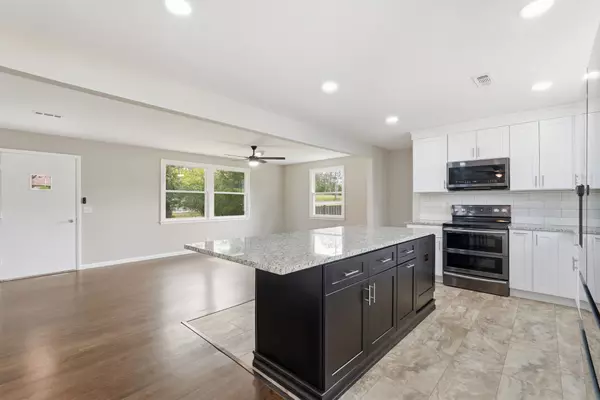 Hendersonville, TN 37075,558 Walton Ferry Rd