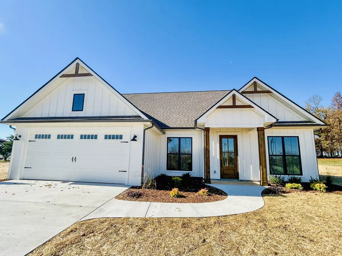 Beechgrove, TN 37018,977 Hoodoo Rd