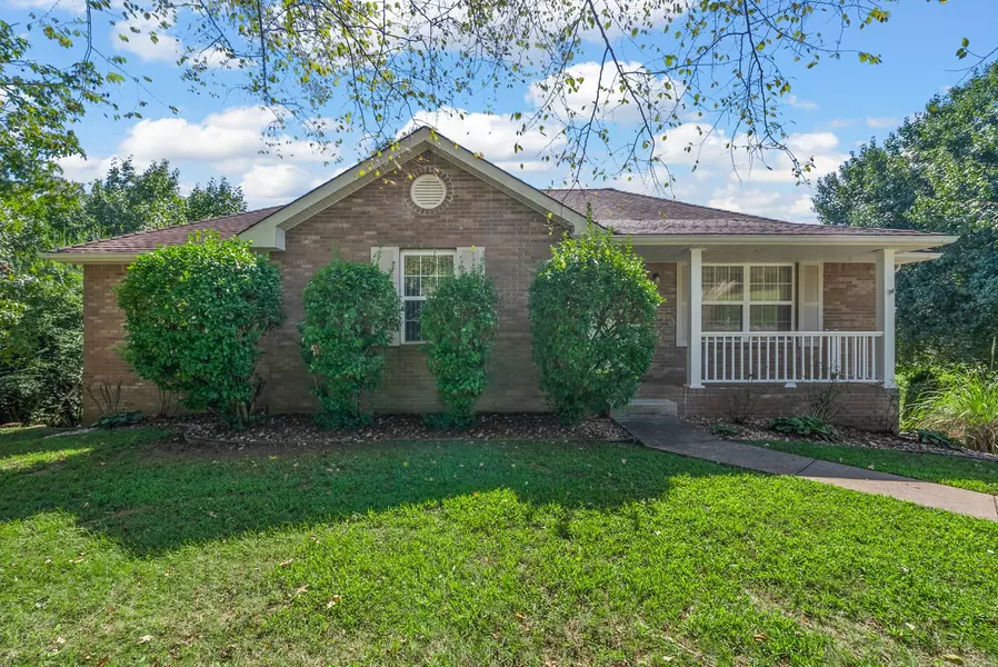 944 Sable Dr, Clarksville, TN 37042