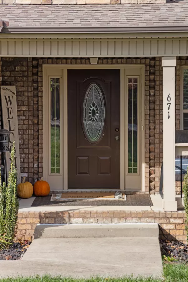 Clarksville, TN 37040,671 Salem Ridge Rd