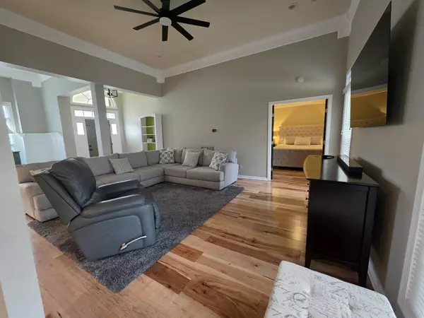 Burns, TN 37029,508 Red Fox Dr