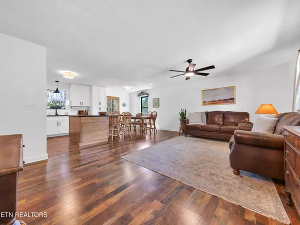 Lenoir City, TN 37772,970 Pinecrest Circle