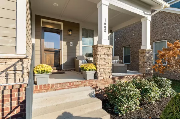 Hendersonville, TN 37075,1608 Drakes Creek Rd