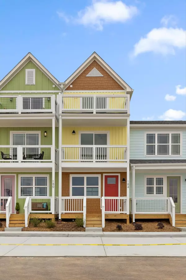 Chattanooga, TN 37412,184 John Arnold Avenue #38