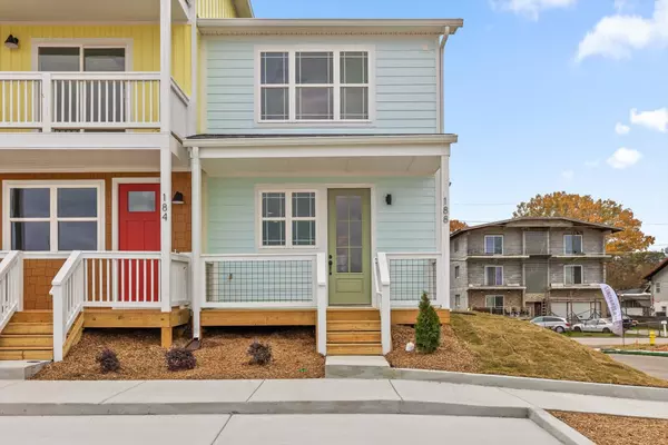 Chattanooga, TN 37412,188 John Arnold Avenue #37