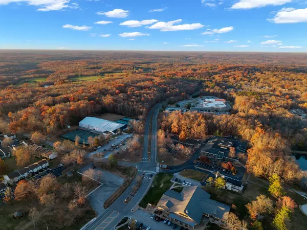 Crossville, TN 38558,19 Inwood Dr