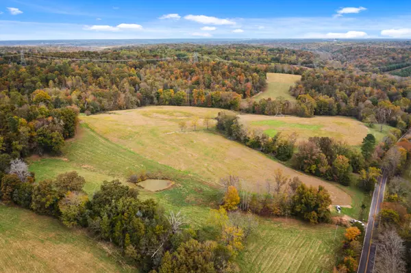 Palmyra, TN 37142,0 Buck Smith