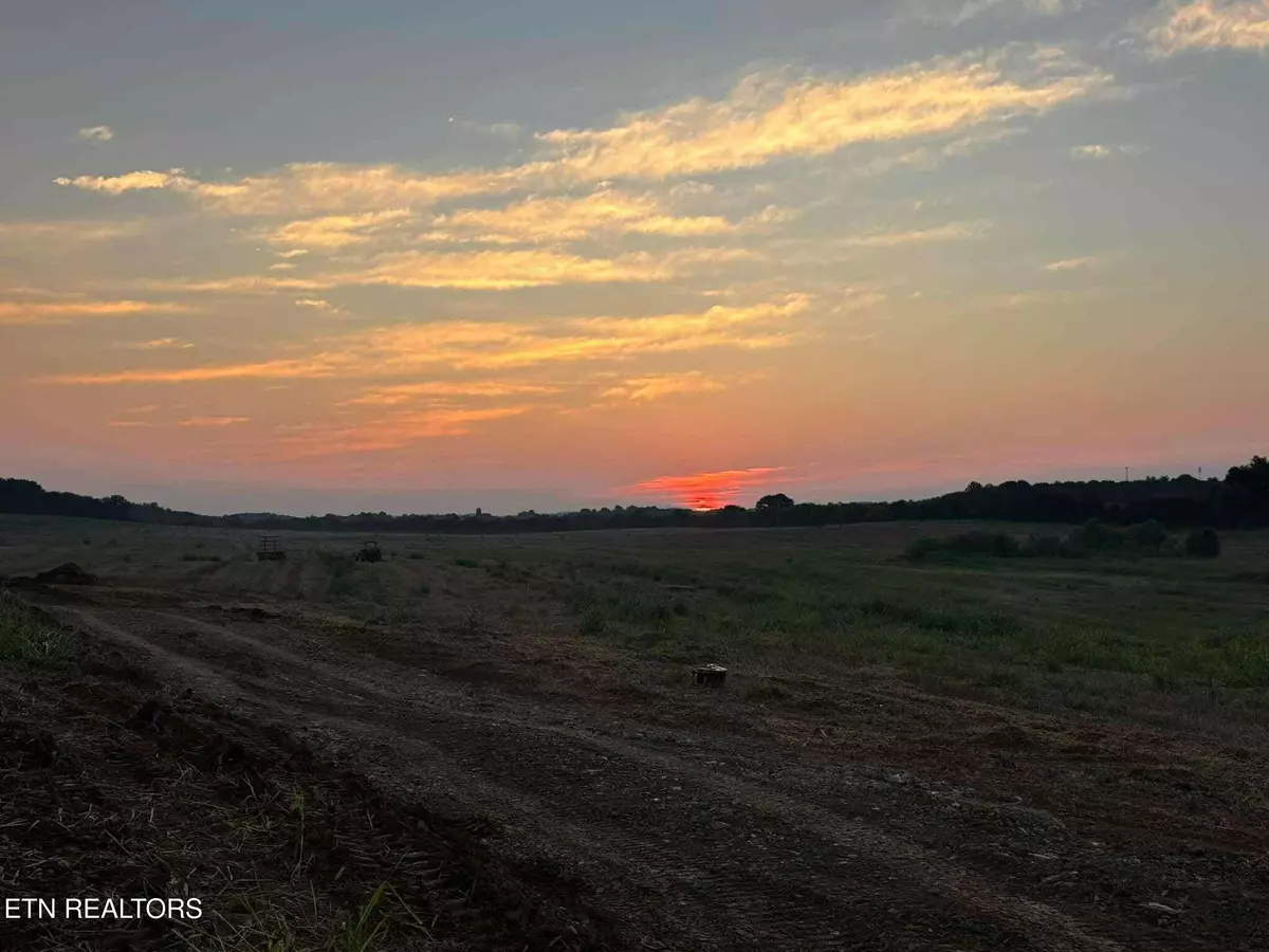 Greenback, TN 37742,5771 Hwy 95 S