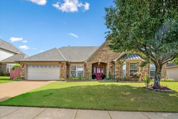 1308 CHRYSALIS LN,  Cordova,  TN 38016