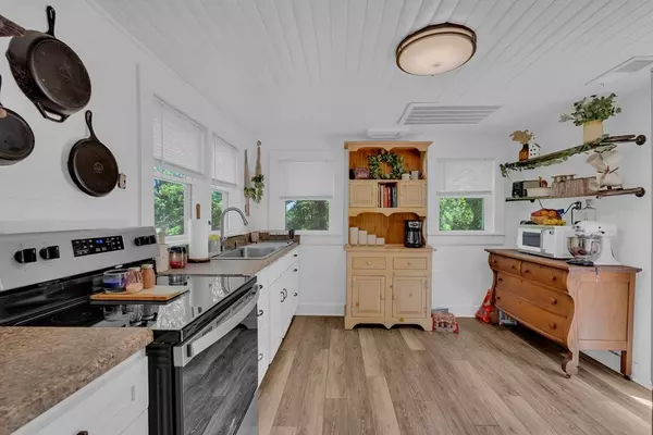 Walling, TN 38587,13593 Old Kentucky Rd