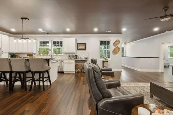 Pleasant Shade, TN 37145,2658 Sycamore Valley Rd