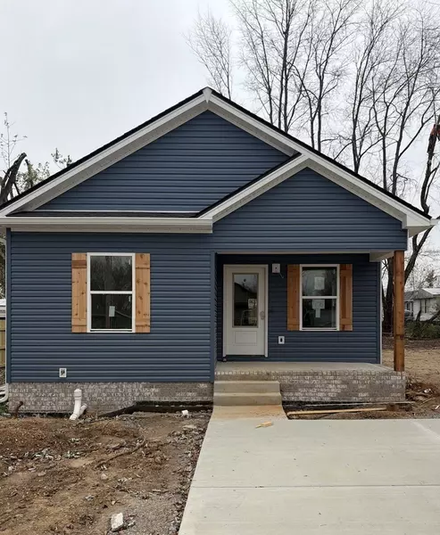 406 Church St, Portland, TN 37148