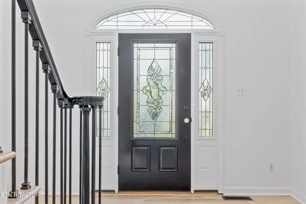 Knoxville, TN 37922,624 Valley Hill Lane