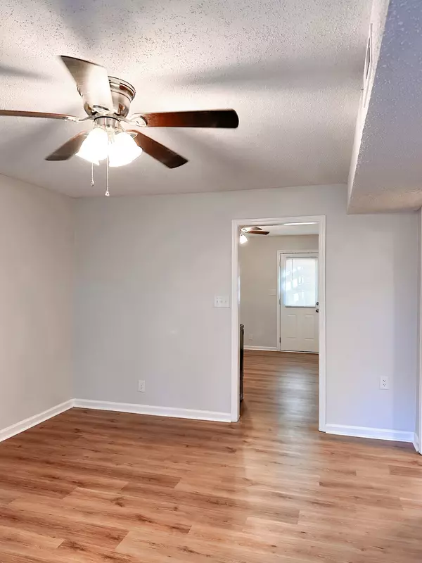 Clarksville, TN 37043,470 Martha Ln #B