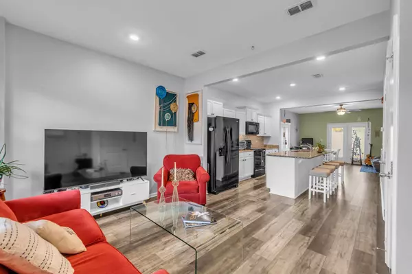 Antioch, TN 37013,722 Bradburn Village Way