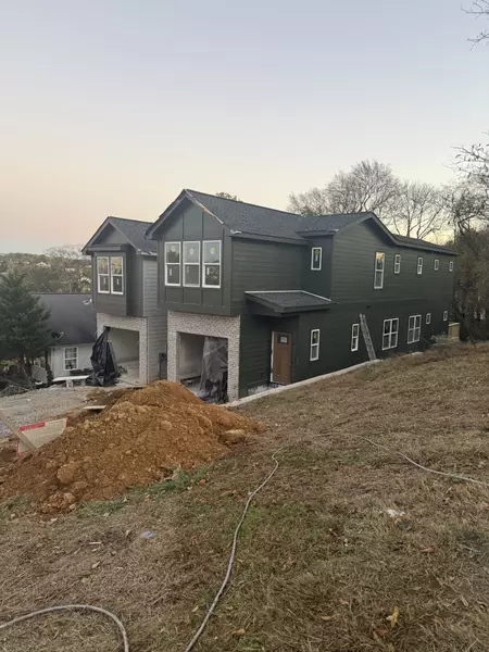 4420B Providence Hts, Nashville, TN 37211