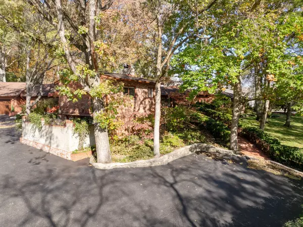 Nashville, TN 37205,6002 Hickory Valley Rd