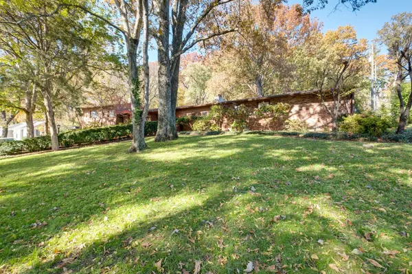 Nashville, TN 37205,6002 Hickory Valley Rd