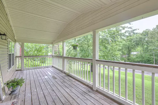 Bon Aqua, TN 37025,10515 Twin Springs Ln