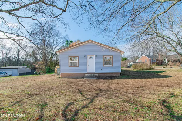 Knoxville, TN 37917,3205 Alice Bell Rd