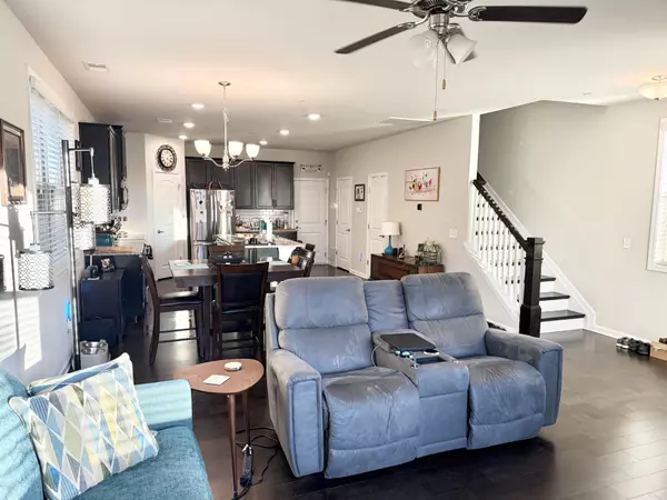 Pleasant View, TN 37146,215 Manor Row