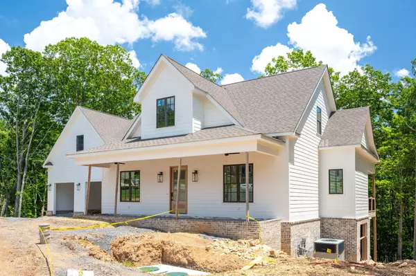 Signal Mountain, TN 37377,5148 Virginia Pine Road