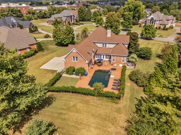 Hendersonville, TN 37075,113 Secretariat Pl