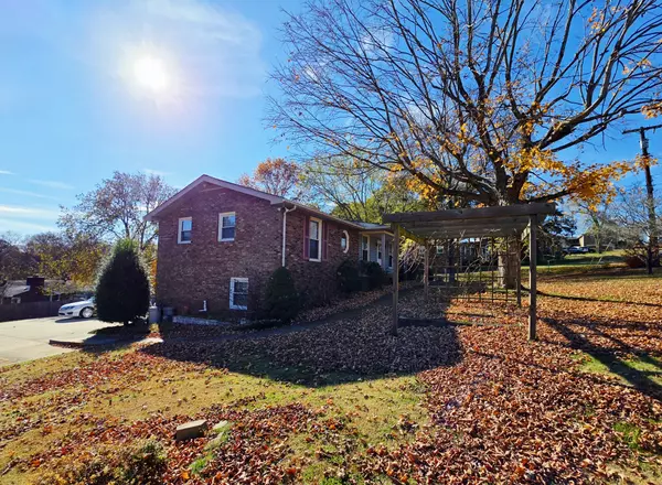 Hendersonville, TN 37075,135 Gatone Dr