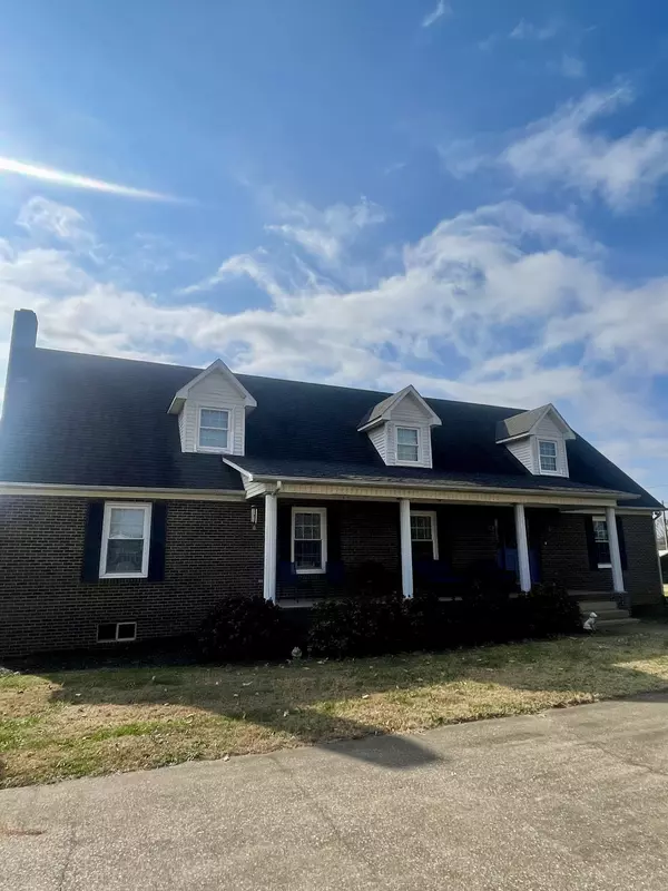 Lawrenceburg, TN 38464,405 Robins St #E