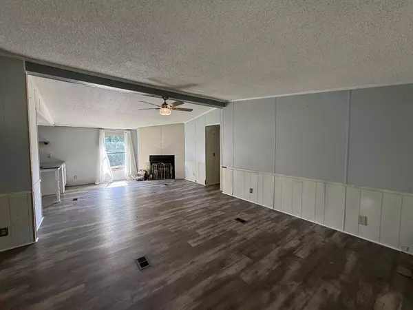 Soddy Daisy, TN 37379,9844 Granny Walker Cemetery Road