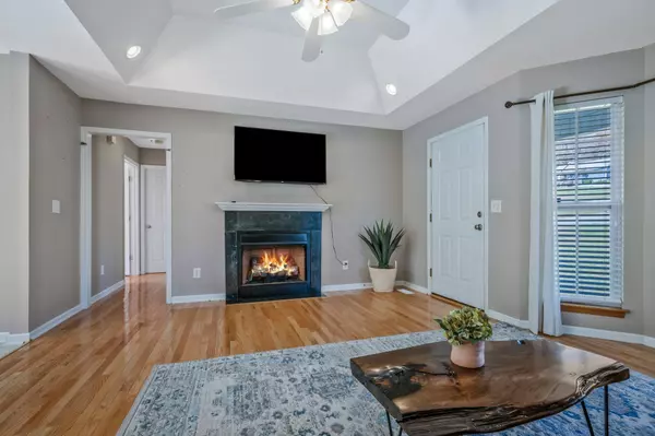 Charlotte, TN 37036,1427 Saint Paul Rd