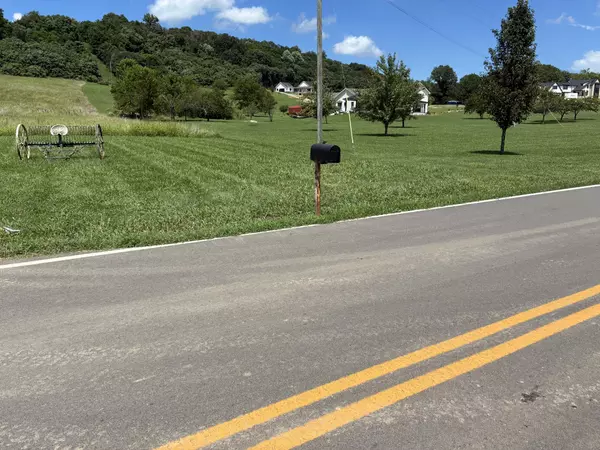 Thompsons Station, TN 37179,1915 Sedberry Rd