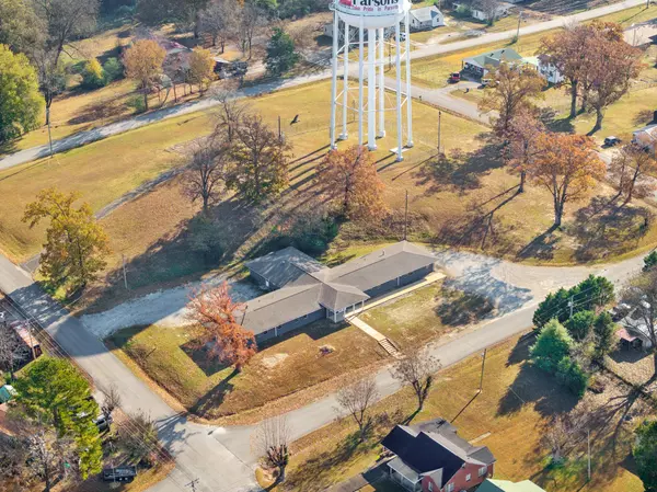 Parsons, TN 38363,105 Kentucky Ave #S