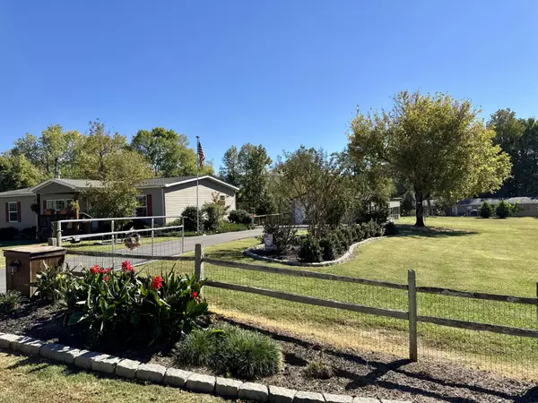 Etowah, TN 37331,701 14th Street