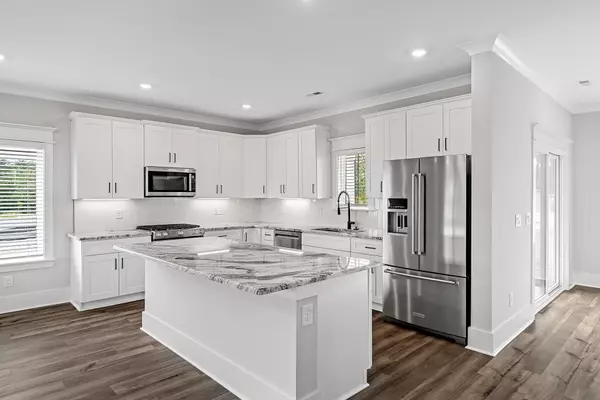 White House, TN 37188,521 Kingwood Lane