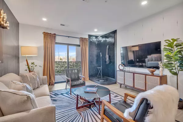 Nashville, TN 37203,635 7th Ave #S #318