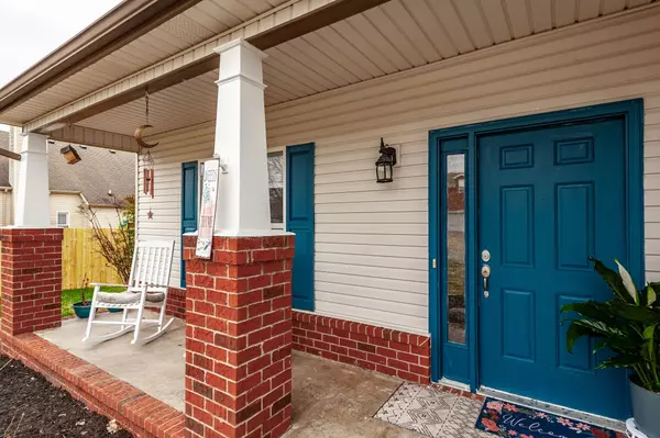 White House, TN 37188,422 W Winterberry Trl