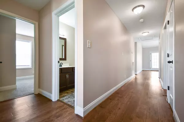 Clarksville, TN 37042,725 Crestone