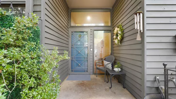 Memphis, TN 38120,725 EVENTIDE DR #34