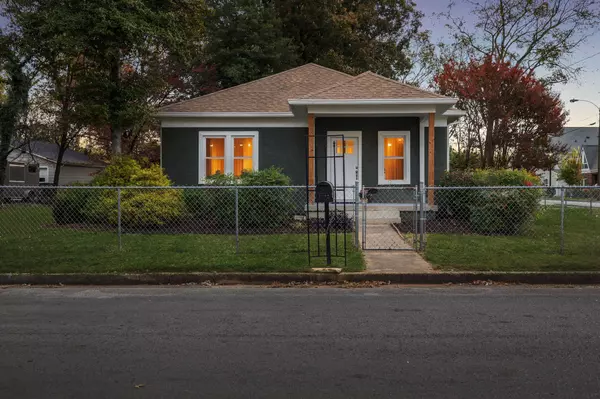 1102 N Academy St, Murfreesboro, TN 37130