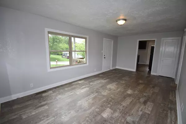 Clarksville, TN 37040,914 W Happy Hollow Dr