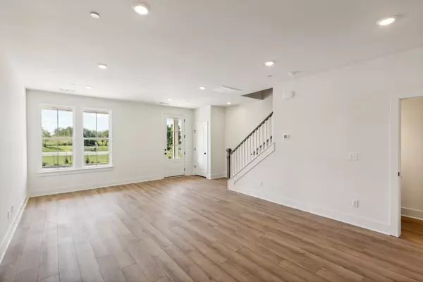 Hendersonville, TN 37075,220 Nearwater Place