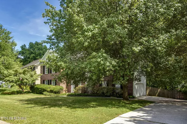 Knoxville, TN 37919,8416 Swathmore Court