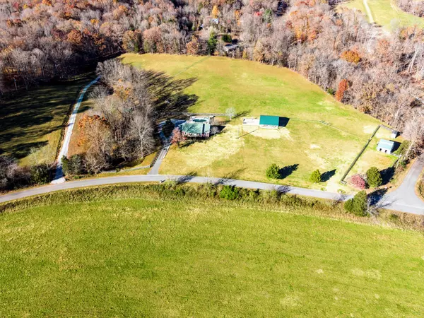 Vanleer, TN 37181,1910 Cedar Creek Rd