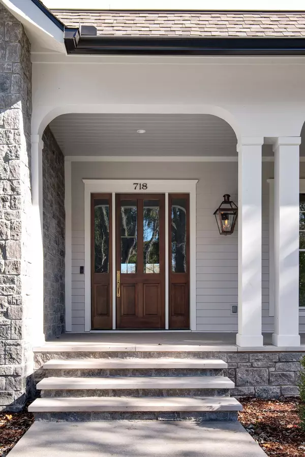 Brentwood, TN 37027,718 Davis Dr