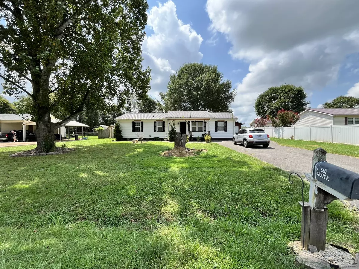 Winchester, TN 37398,418 Woods Edge Rd