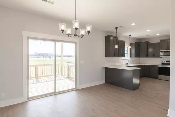 Clarksville, TN 37040,1060 Cherry Blossom Ln