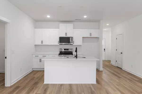 Cookeville, TN 38506,1616 Links Dr