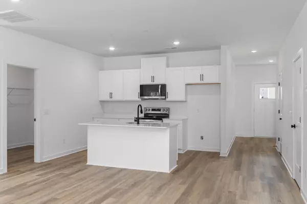 Cookeville, TN 38506,1616 Links Dr